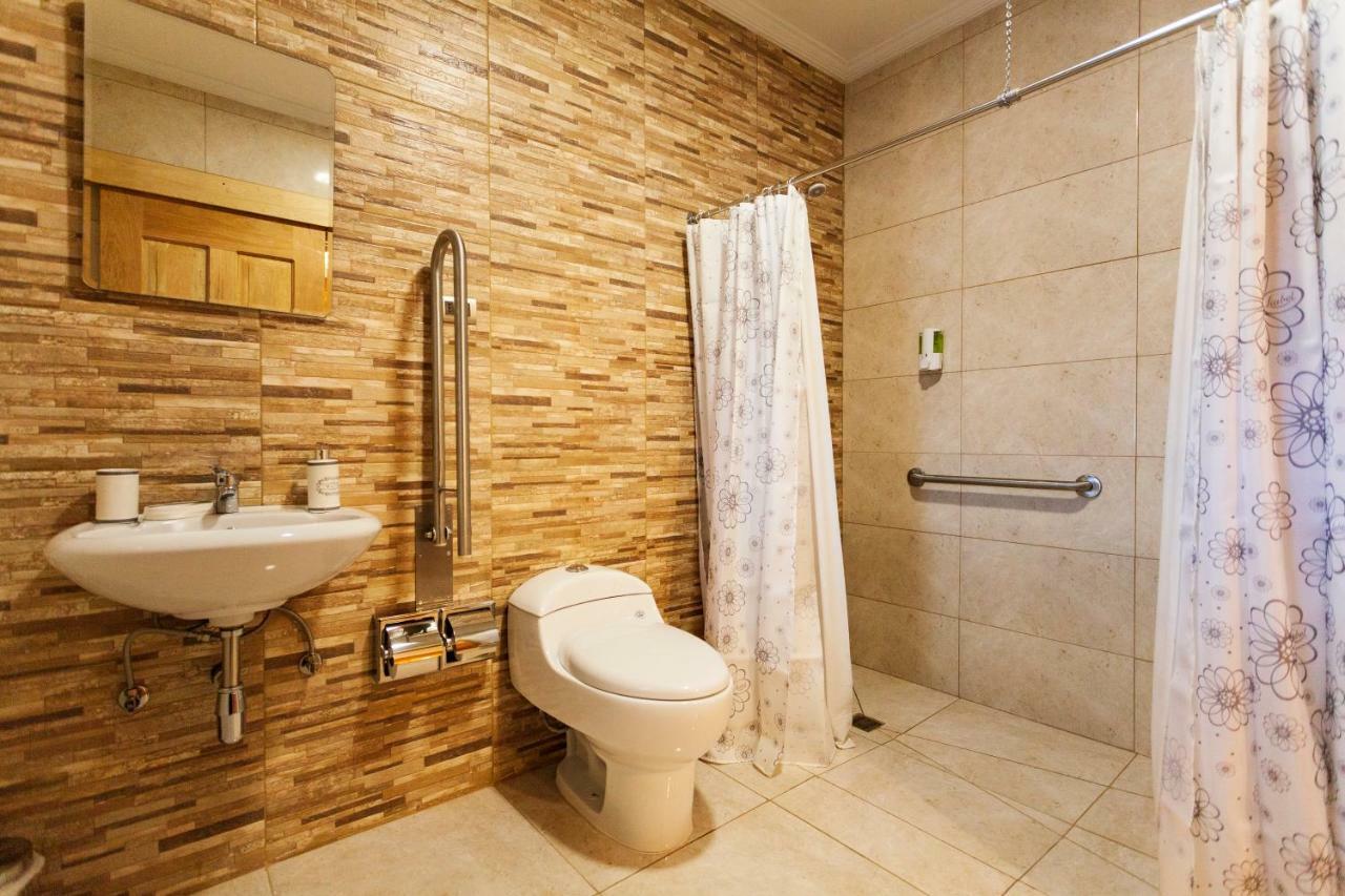 Hostal Boutique Patagonia Mistica Пунта-Аренас Экстерьер фото